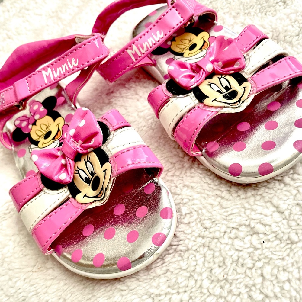 Disney Minnie Mouse Sandal ❤️